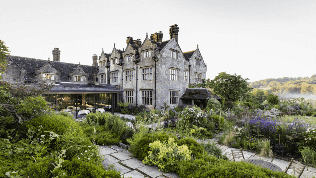 eco-friendly-initatives-hotels