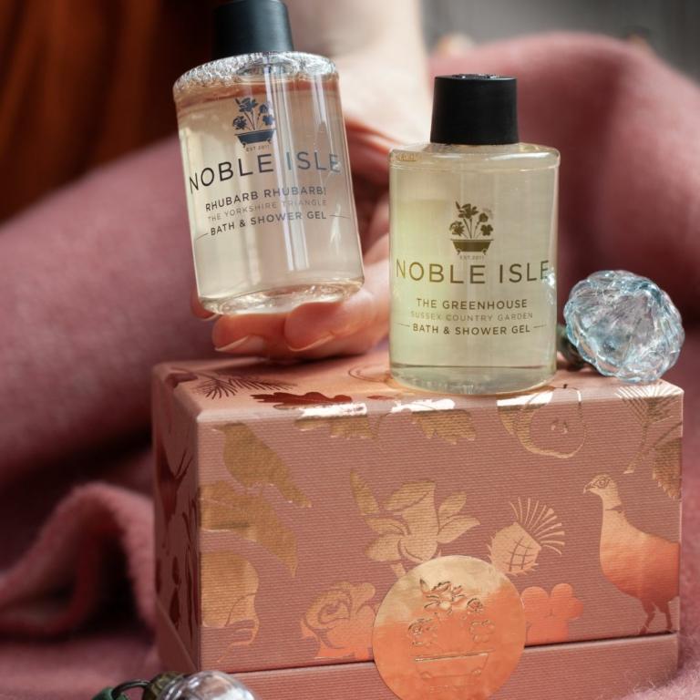 Meadow Strolls Luxury Christmas Gift Set Best of British Gifts