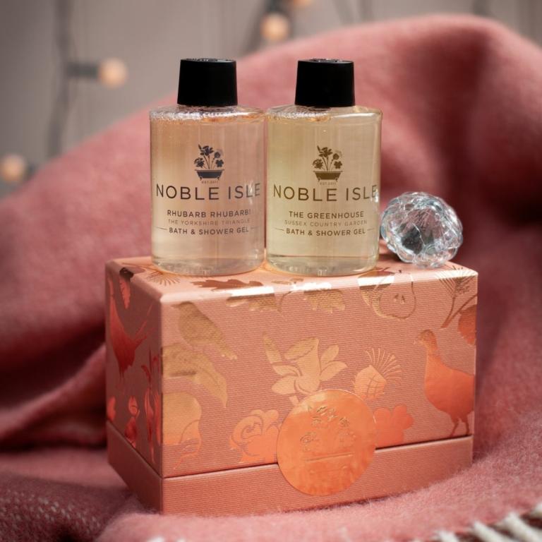 Meadow Strolls Luxury Christmas Gift Set Best of British Gifts